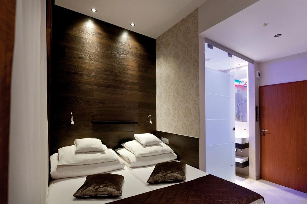 Nu Hotel Łódź Dış mekan fotoğraf